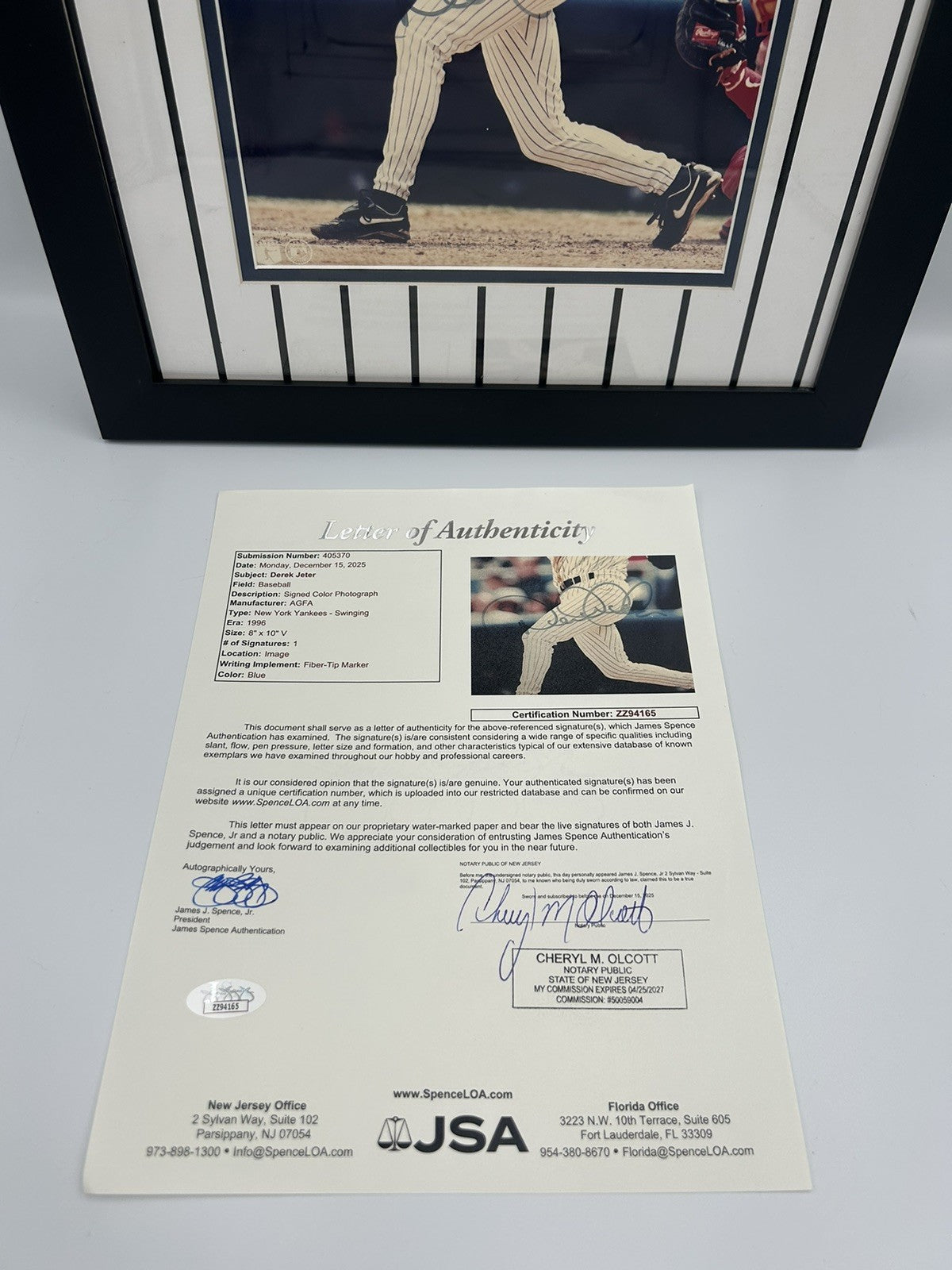 Derek Jeter Autographed Signed 8x10 Photo JSA LOA - Framed