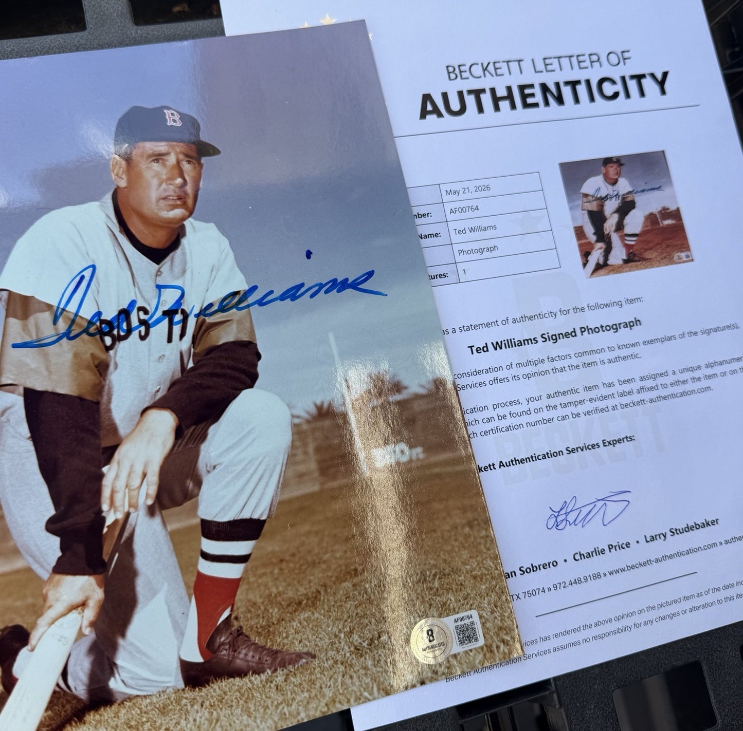 TED WILLIAMS HOF Signed Autograph Auto 8x10 Color Photo Red Sox Beckett COA