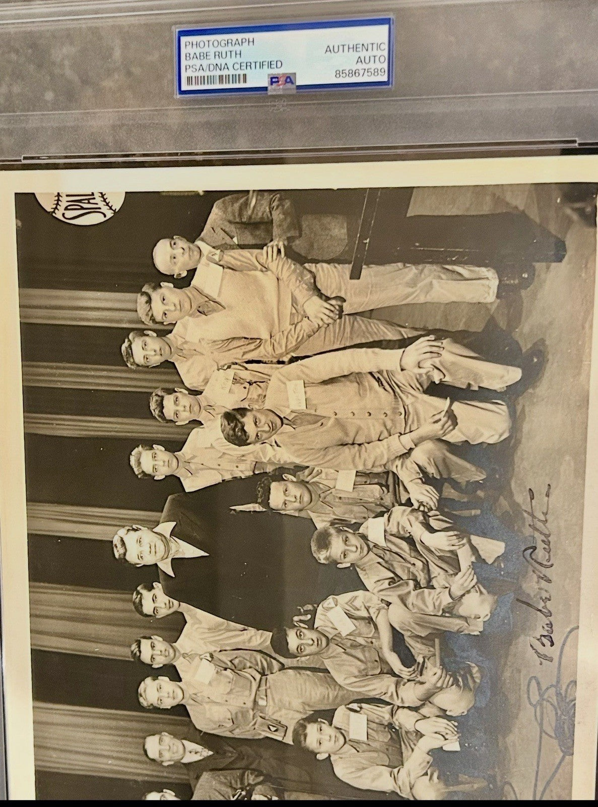 RARE Babe Ruth HOF New York Yankees Signed 8x10 Photo PSA Encapsulated Bold Auto