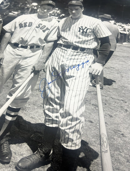 Joe DiMaggio HOF Signed New York Yankees 16x20 Photo AUTO BAS Beckett Rare Shot