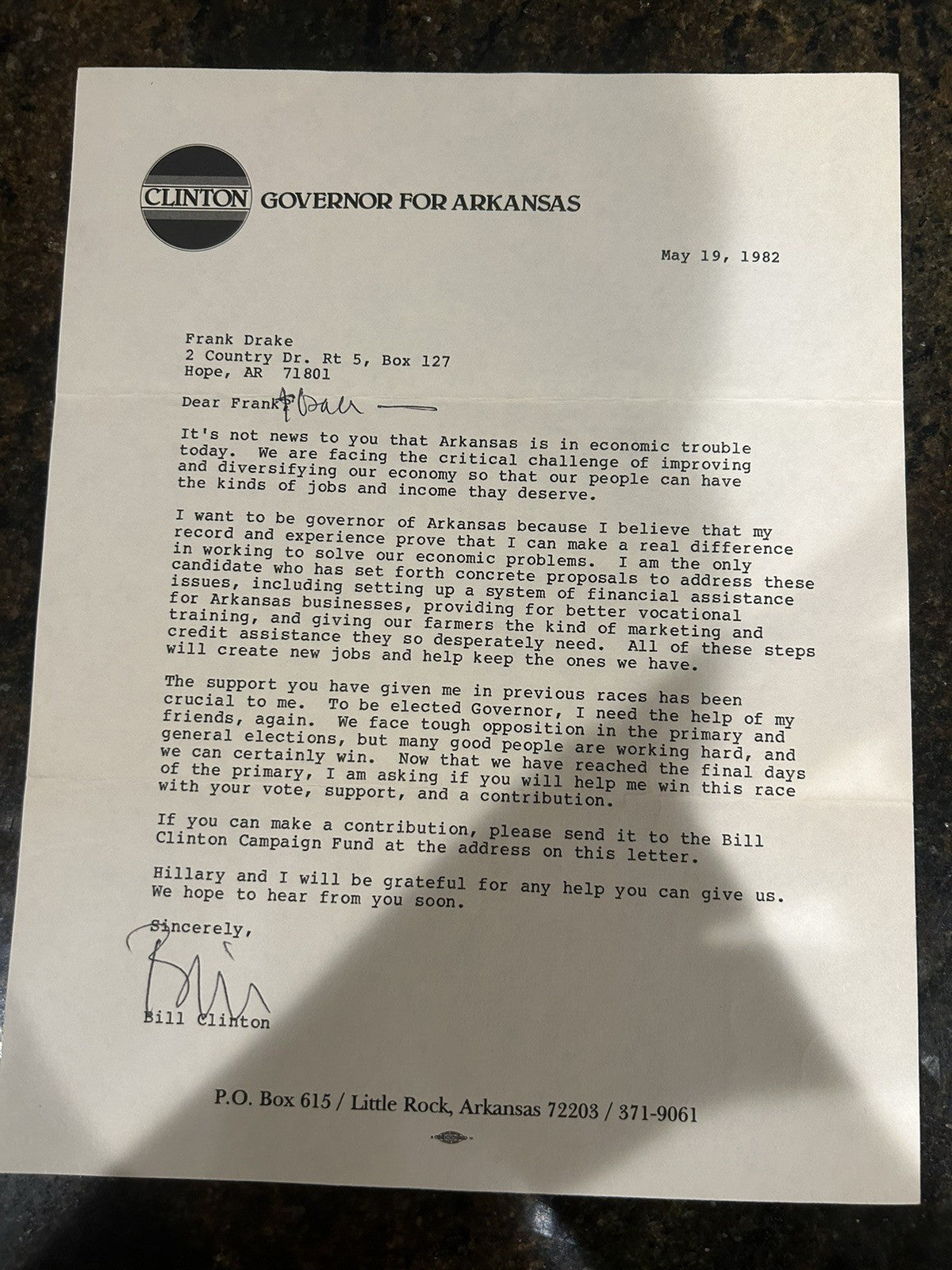 WILLIAM J. "BILL" CLINTON - TYPED LETTER SIGNED 05/19/1982 Governor For Arkansas