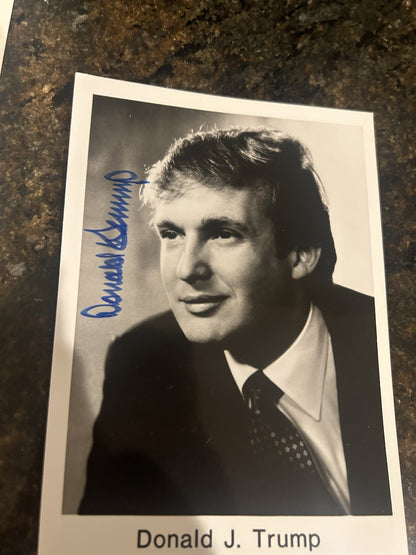 President Donald J Trump Autographed Photo - JSA LOA Very Early Rare Signature