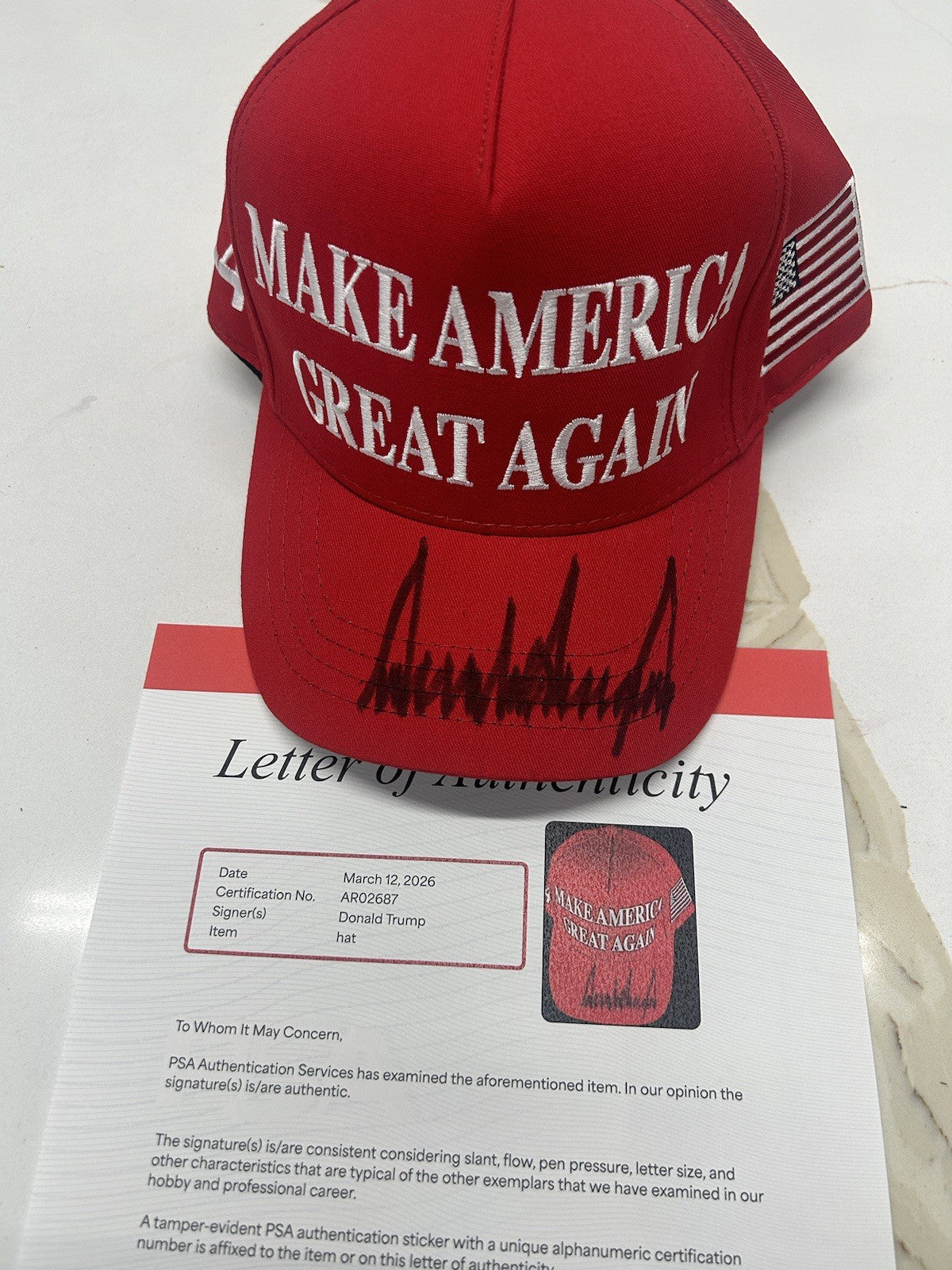 PRESIDENT DONALD J TRUMP SIGNED AUTOGRAPHED MAGA HAT PSA/DNA LOA RARE SIGNATURE