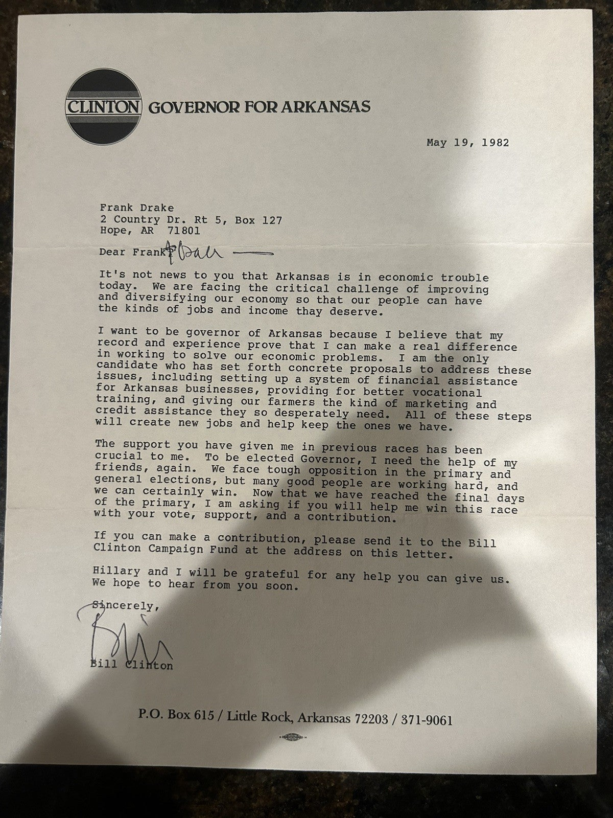 WILLIAM J. "BILL" CLINTON - TYPED LETTER SIGNED 05/19/1982 Governor For Arkansas