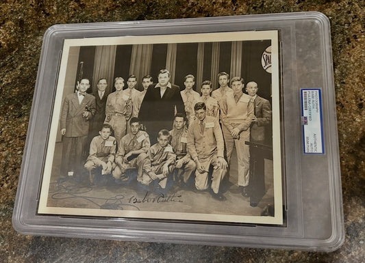 RARE Babe Ruth HOF New York Yankees Signed 8x10 Photo PSA Encapsulated Bold Auto