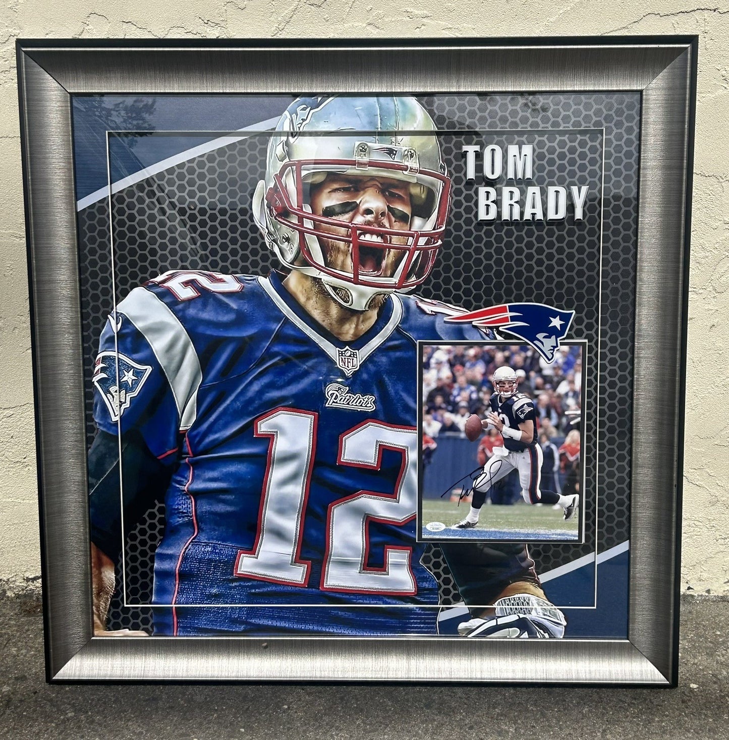 Tom Brady Signed/Custom Framed 8x10 Patriots Photo JSA LOA Rare Inscription Nice