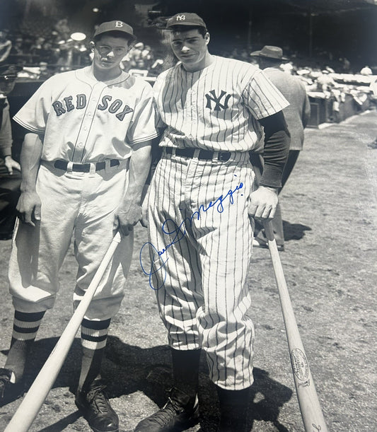Joe DiMaggio HOF Signed New York Yankees 16x20 Photo AUTO BAS Beckett Rare Shot
