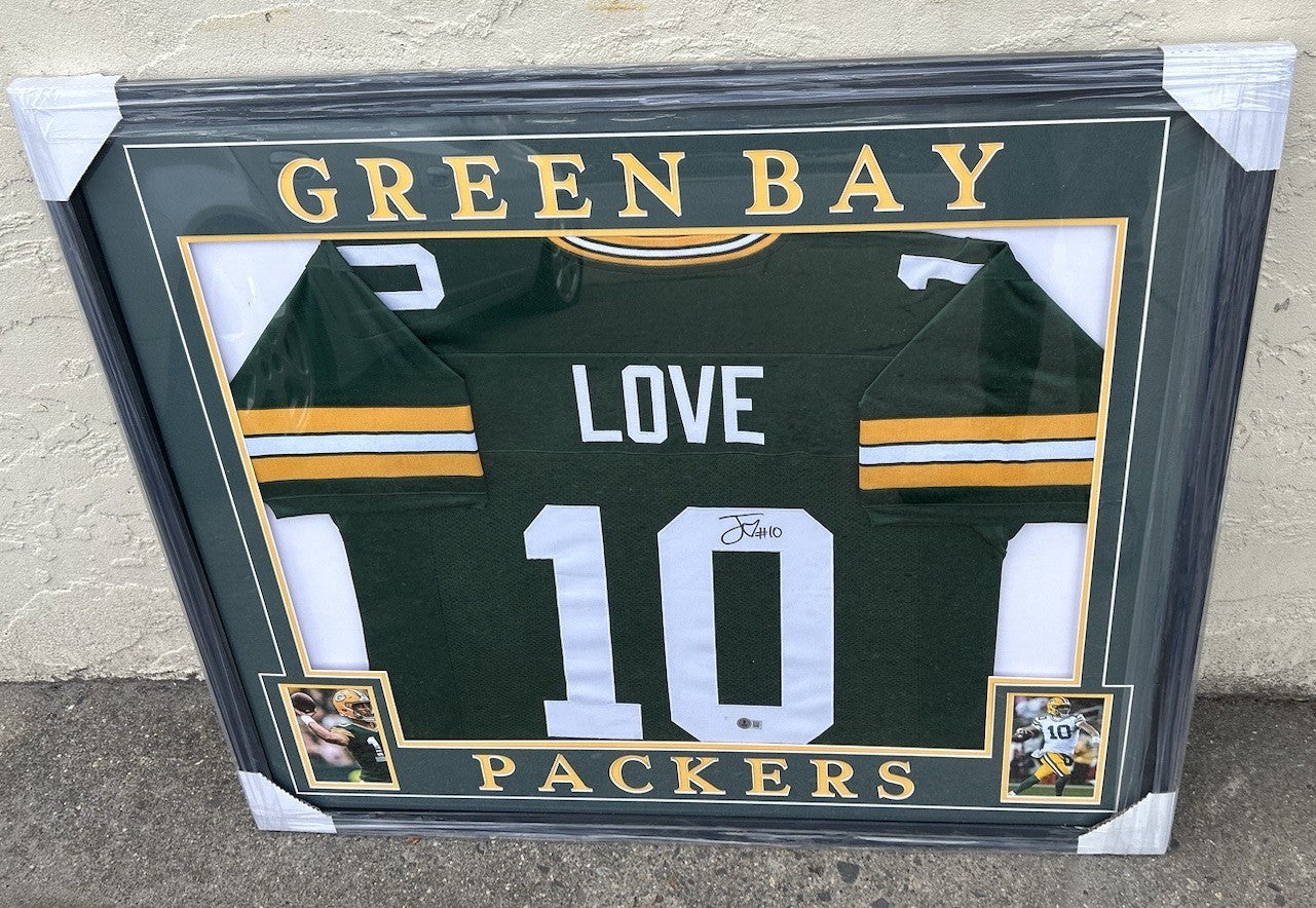 Framed Autographed/Signed Jordan Love  Green Bay Green Jersey Beckett COA