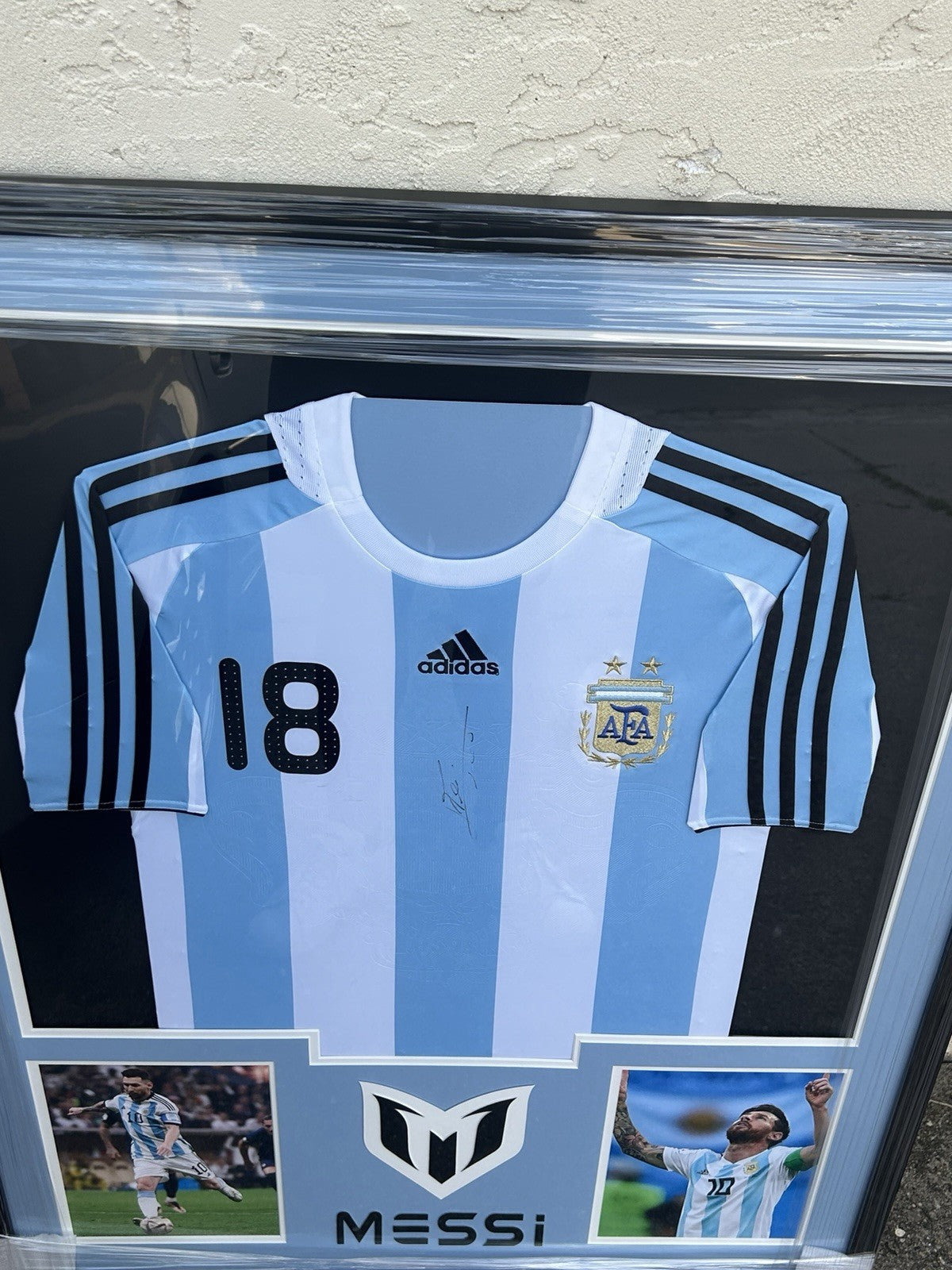 Lionel Messi Signed Jersey Framed Argentina National Team JSA LETTER LOA RARE