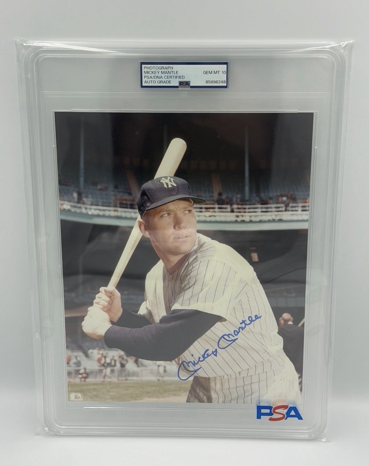 Mickey Mantle New York Yankees Baseball Autographed 8x10 Photo PSA SLAB Grade 10