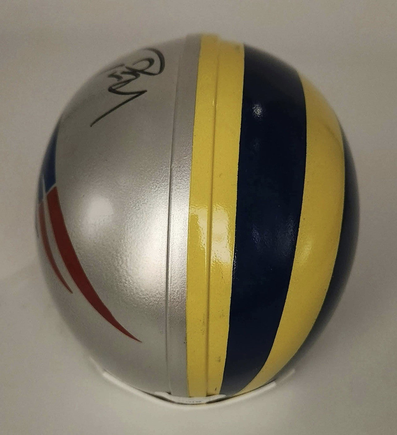 TOM BRADY signed NEW ENGLAND PATRIOTS Mini Helmet JSA Letter Rare Autograph