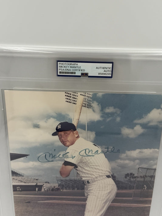 MICKEY MANTLE AUTOGRAPHED 8x10 Photo PSA/DNA SLABBED Photo Rare Signed Photo