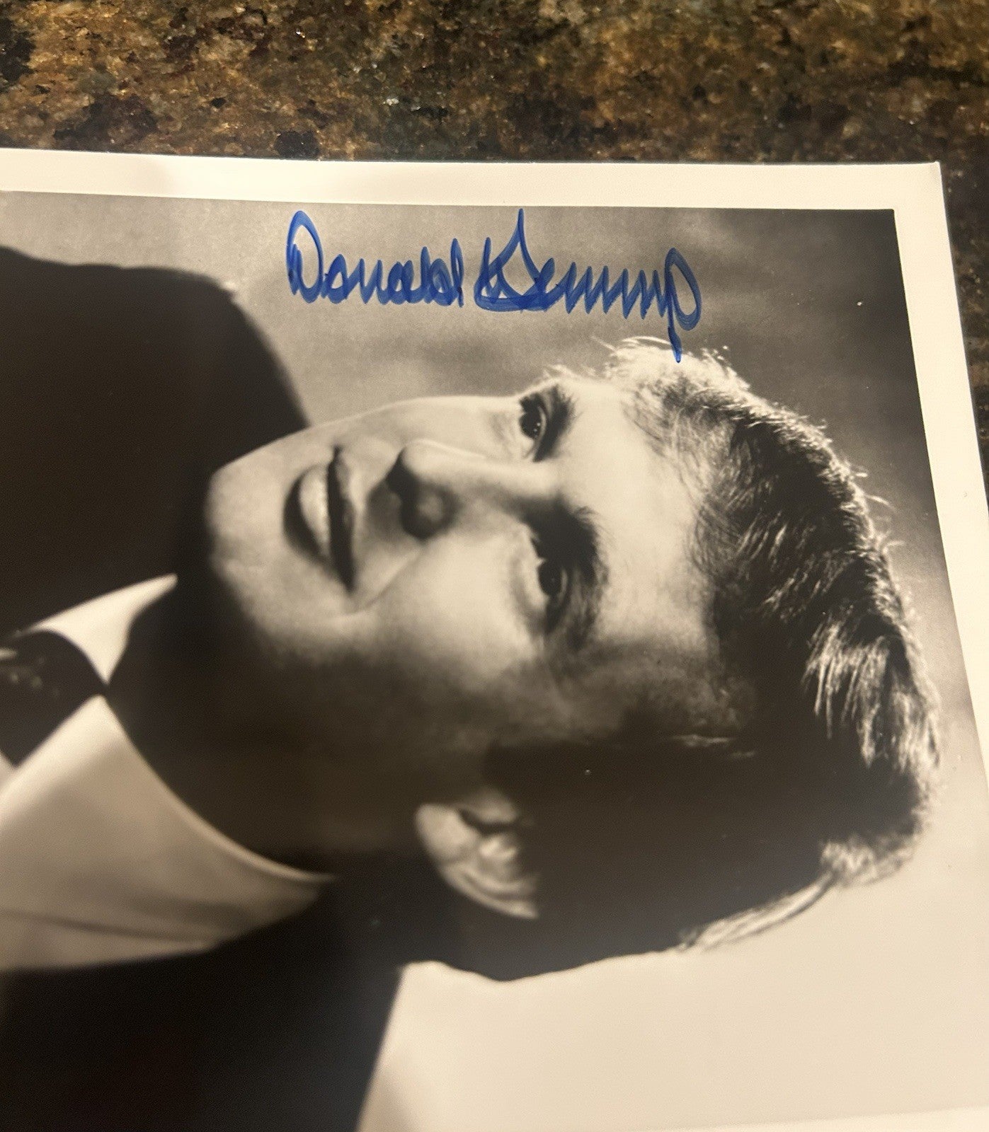 President Donald J Trump Autographed Photo - JSA LOA Very Early Rare Signature